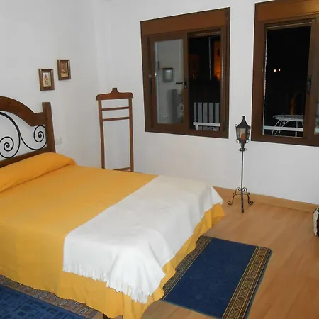 Casa Duende Del Tajo בית הארחה רונדה