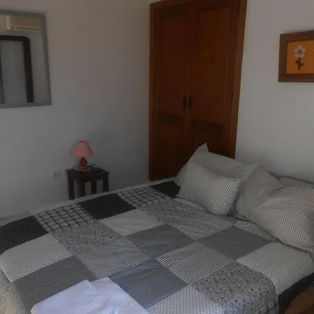 Casa Duende Del Tajo בית הארחה 2*